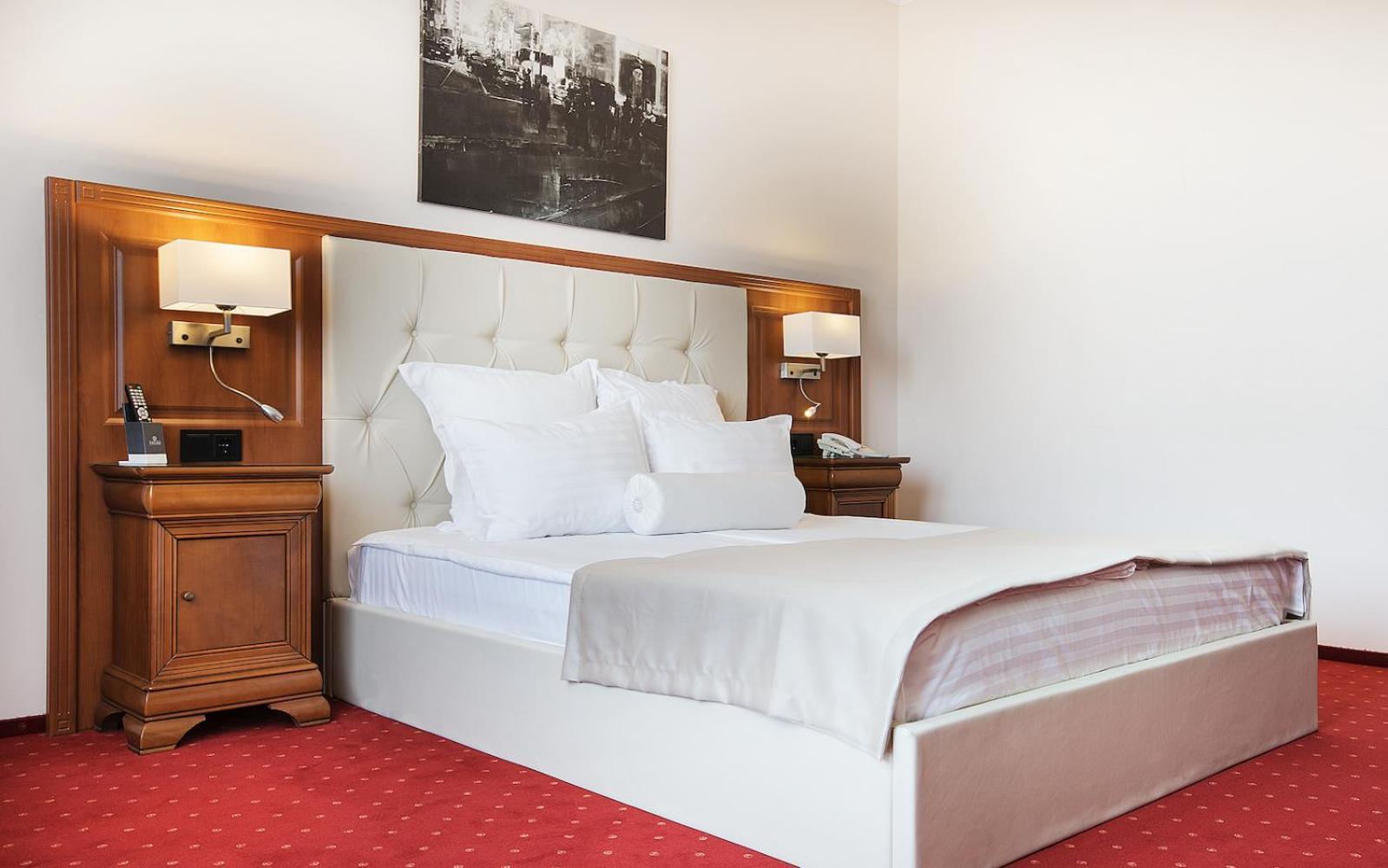 Hotel Athos R.M.T. Cluj-Napoca Ngoại thất bức ảnh