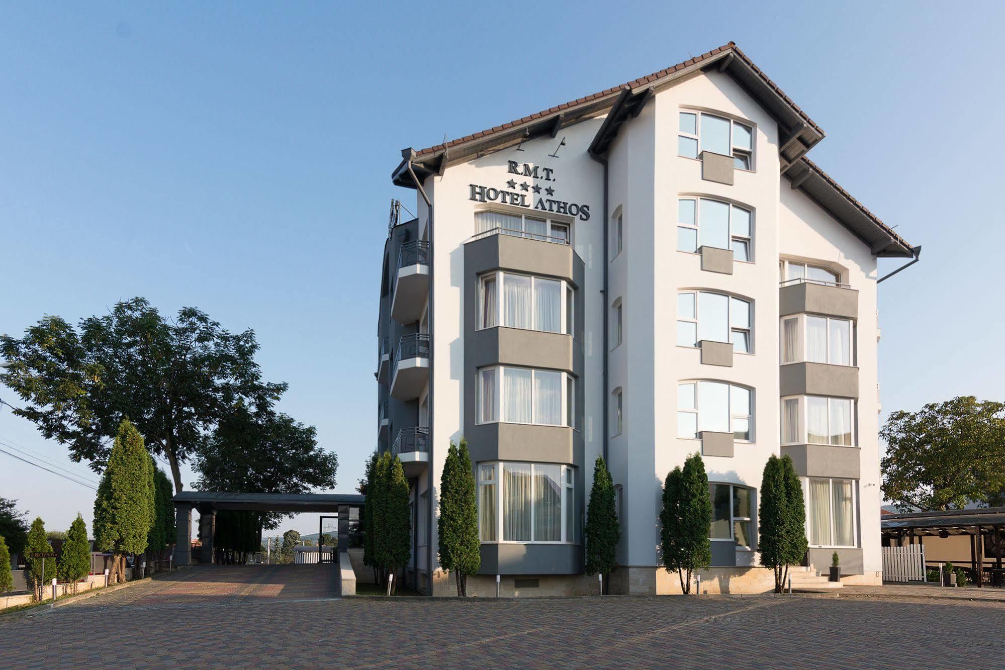 Hotel Athos R.M.T. Cluj-Napoca Ngoại thất bức ảnh